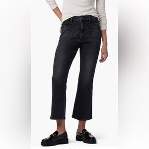 Joe's Jeans Women's high rise cropped Straight Leg in Black. Size 26